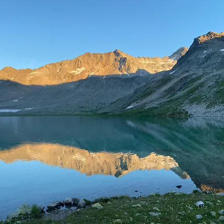 Shima-davos Oda ve Kahvaltı