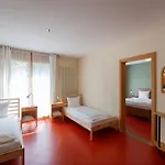 Bed & Breakfast Shima-davos 3*