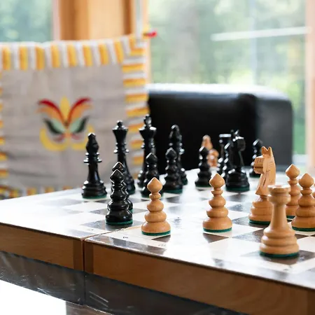 Shima-davos Bed and Breakfast 3*