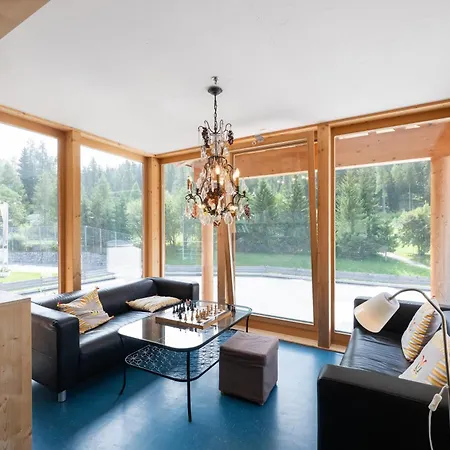 Shima-davos Bed and Breakfast