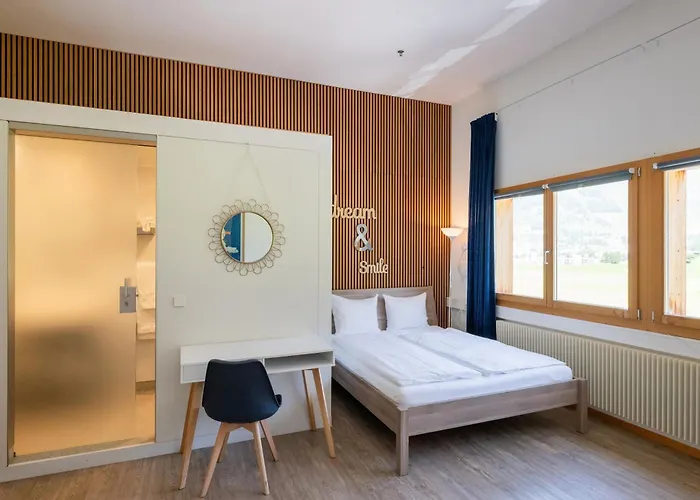 Shima-davos فندق مبيت وإفطار دافوس