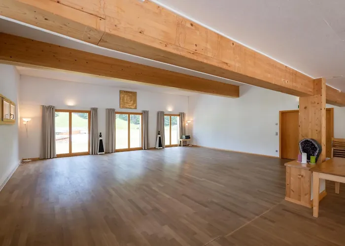 Shima-davos فندق مبيت وإفطار 3*