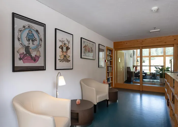 فندق مبيت وإفطار Shima-davos 3*