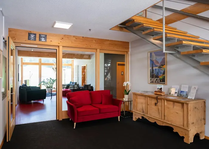 Shima-davos فندق مبيت وإفطار 3*